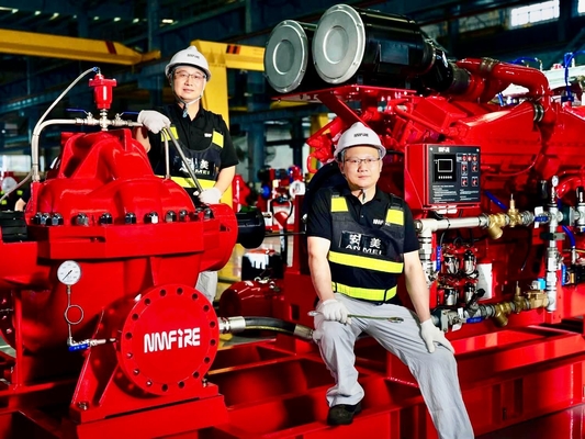Brandblusinstallatie Dieselmotor Brandbluspomp met 130-1005 Gallons Brandstoftank Capaciteit en 1500 GPM Debiet
